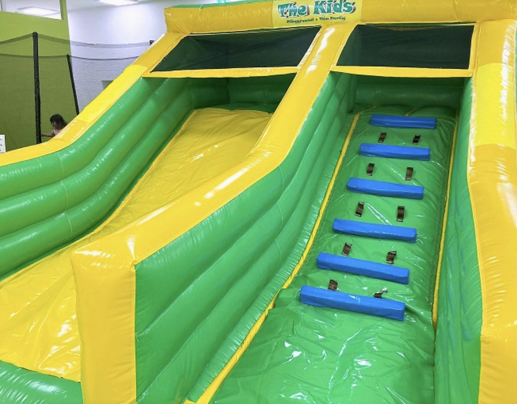 Slides Area of The Kids