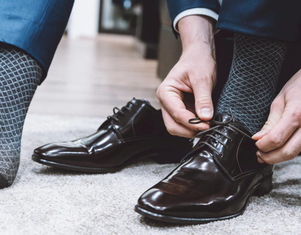 Japanese-Business Manners-image-of-clean-shoes
