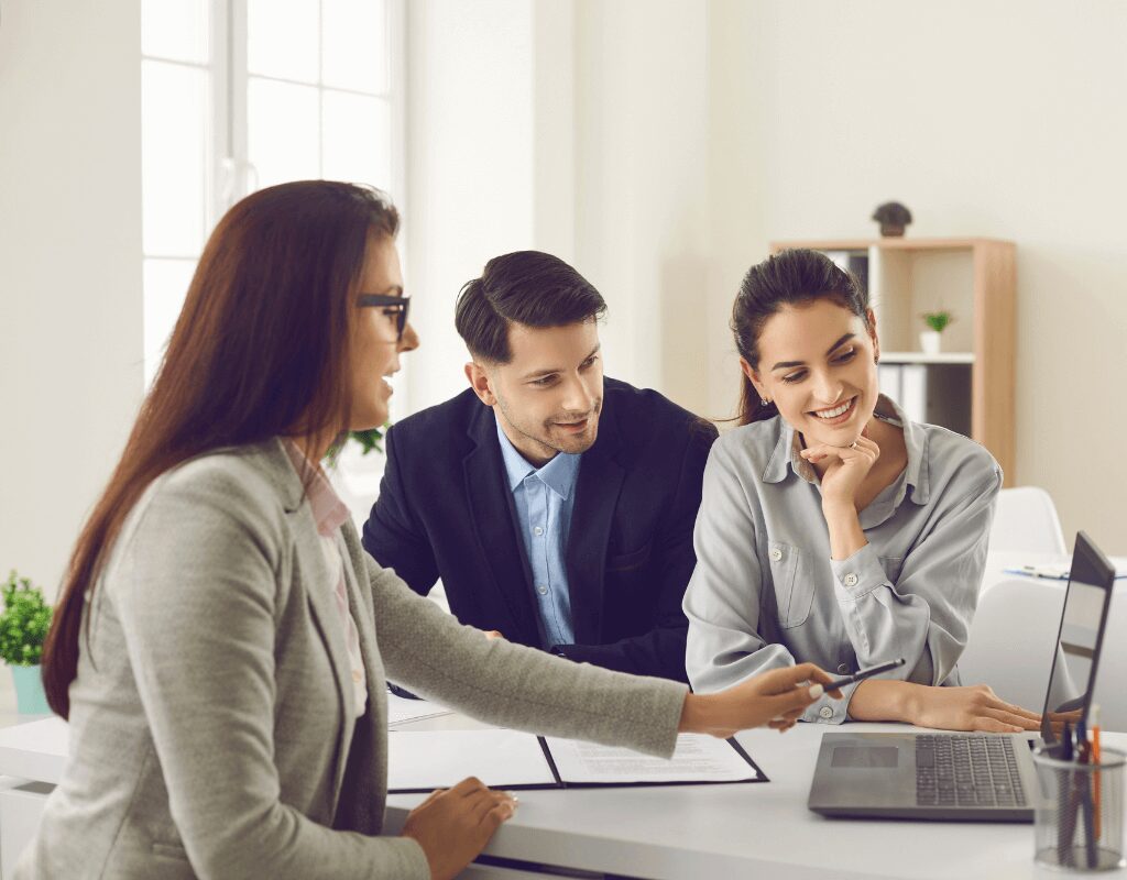 Real estates agency with customers
