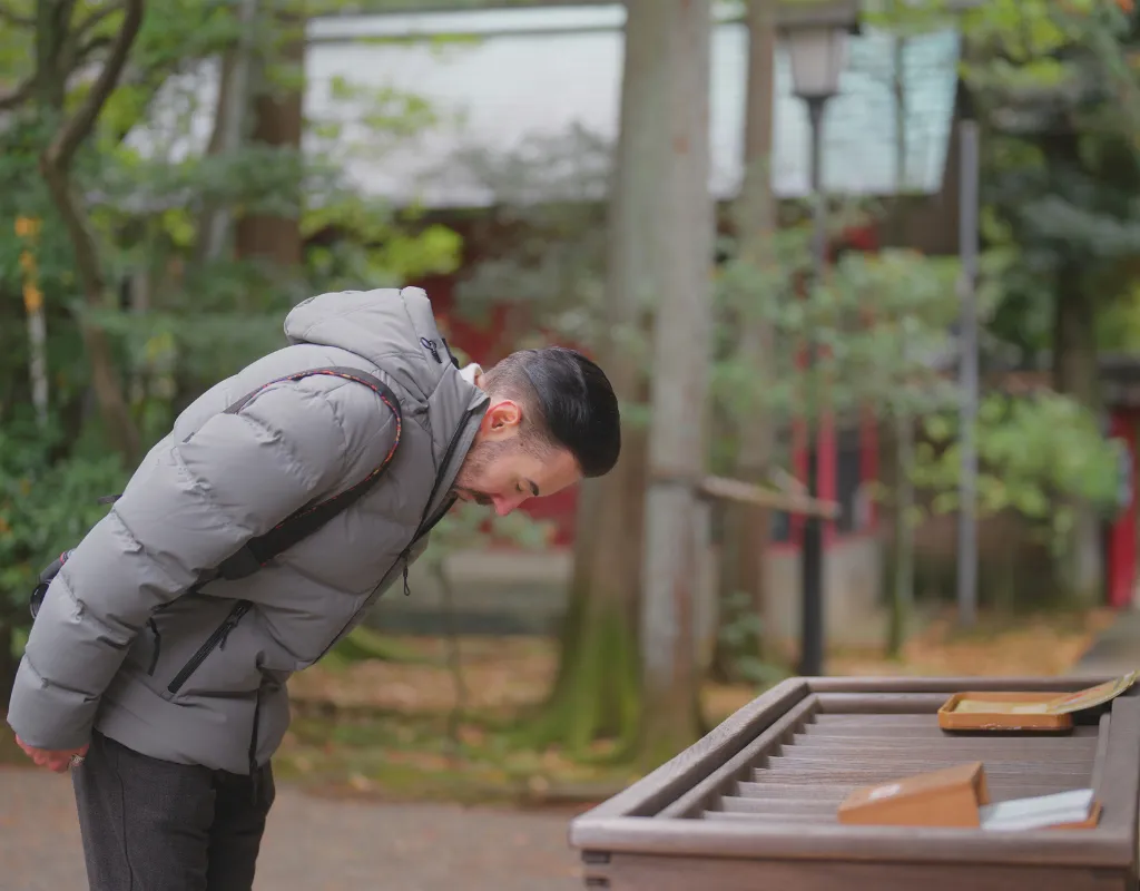 How to Pray at a Japanese Shrine