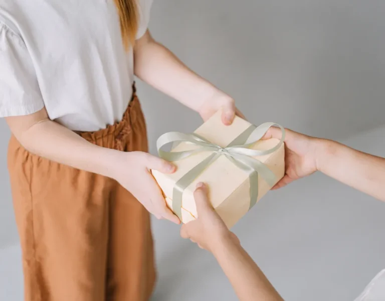 okaeshi return gift Japan